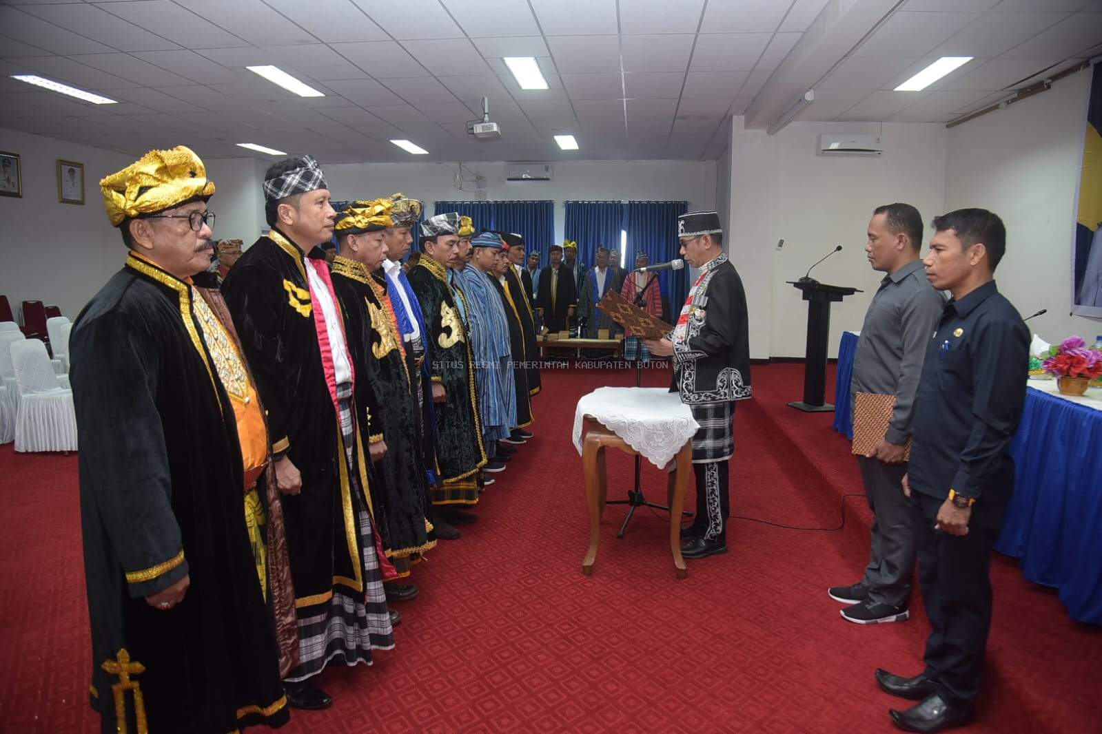 Pj. Bupati Buton Lantik Sejumlah Kepala Dinas