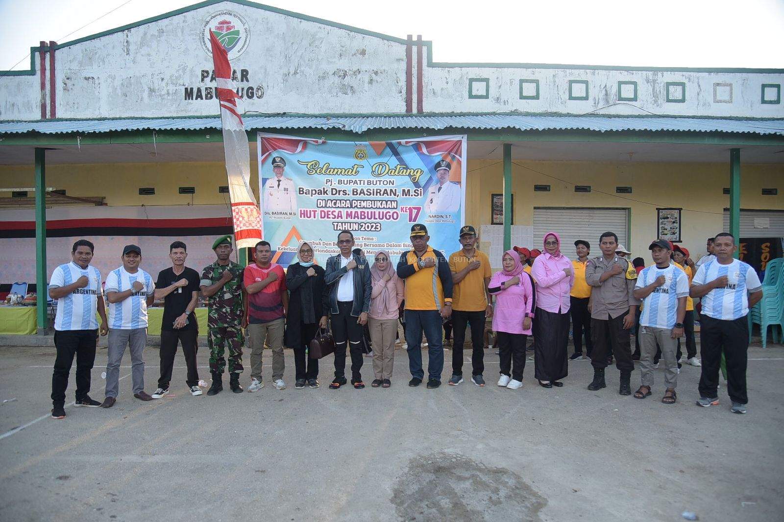 Pj. Bupati Buton Buka Acara HUT Ke-17 Desa Mabulugo