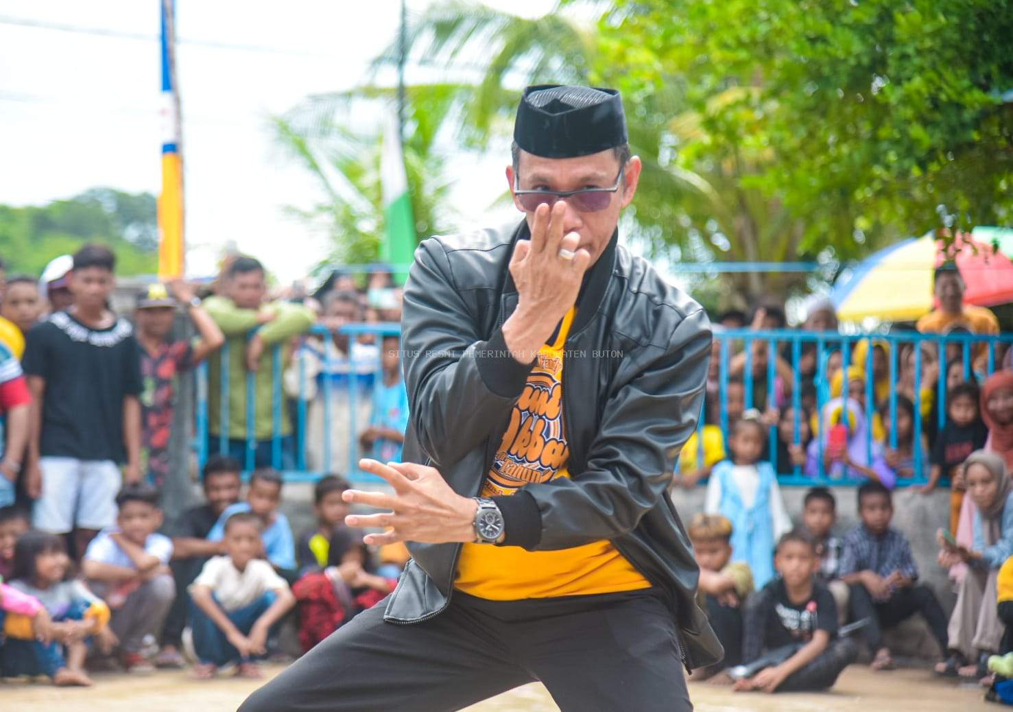 Pj. Bupati Buton : Tari Mangaru Mengajarkan kita untuk Istiqomah dan Mengendalikan Diri