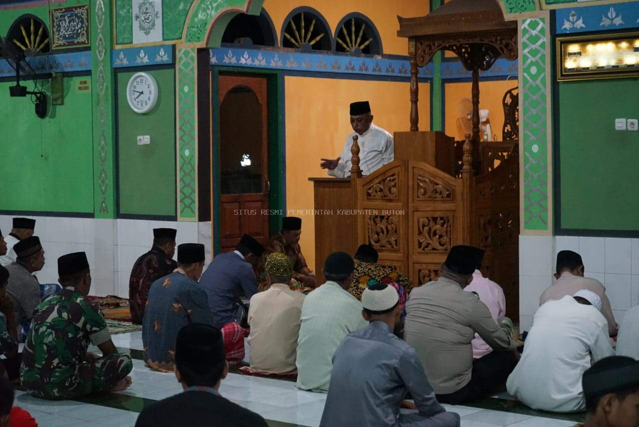Pemkab Buton Safari Ramadhan di Kapontori