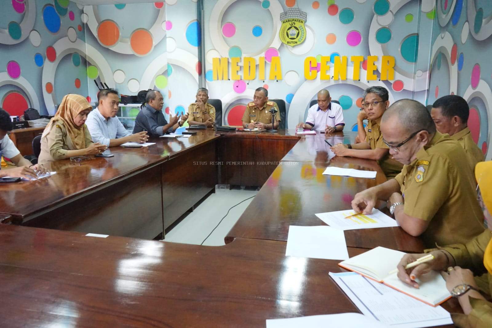 Pemkab Buton dan WBN Susun RAB MOU Digitalisasi Desa dan Kelurahan