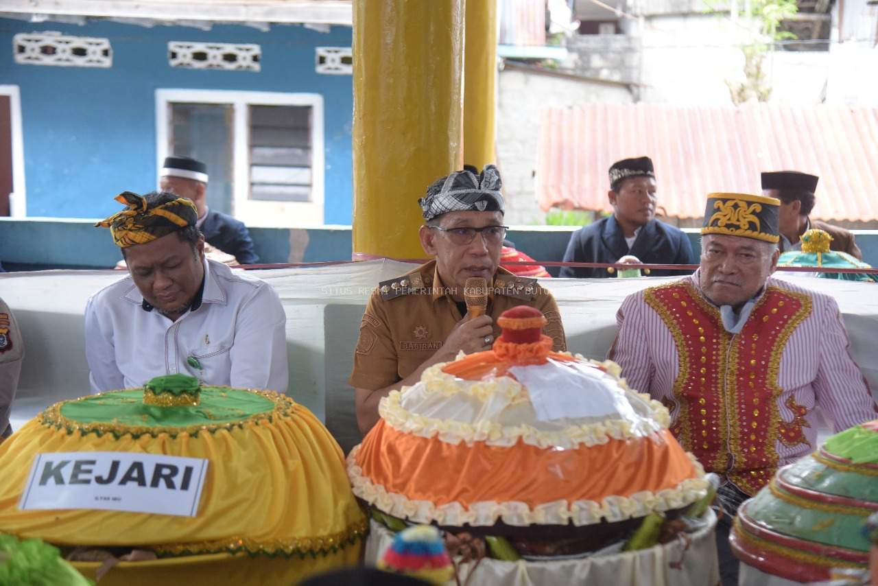 Pj. Bupati Buton Kembali Tegaskan Budaya Tradisi Leluhur Harus Tetap Dilestarikan