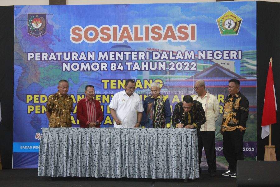 Pj. Bupati Buton Hadiri Sosialisasi Penyusunan Anggaran Daerah 2023